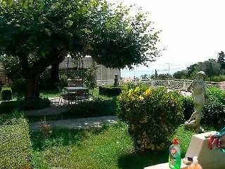 Libertas بيت ضيافة 3*